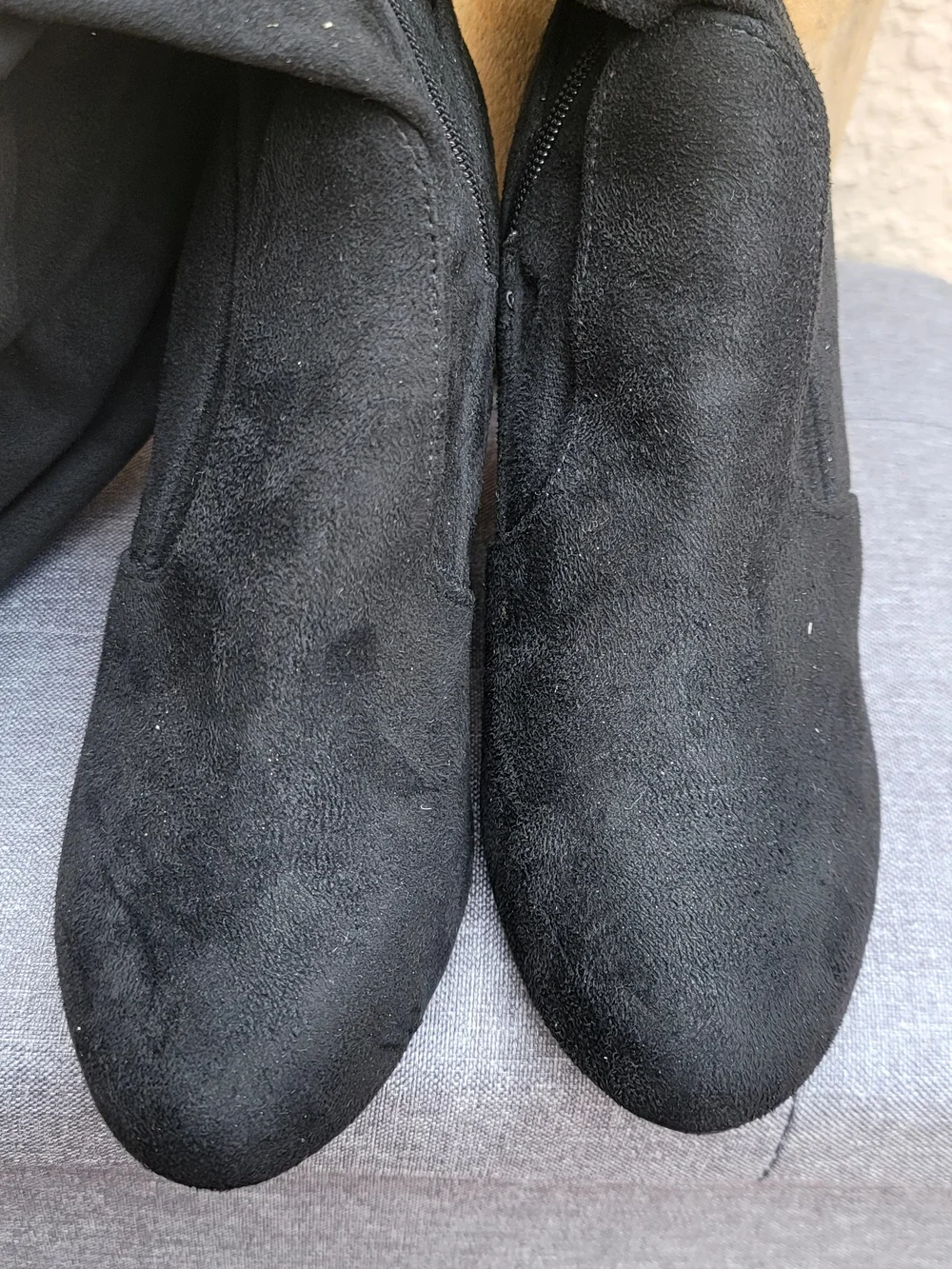 Lulu's Black Over-The-Knee Chunky Heel Boots
